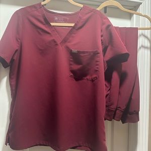 FIGS SCRUBS SET CATARINA TOP HIGH WAISTED ZAMORA JOGGERS BURGUNDY XL